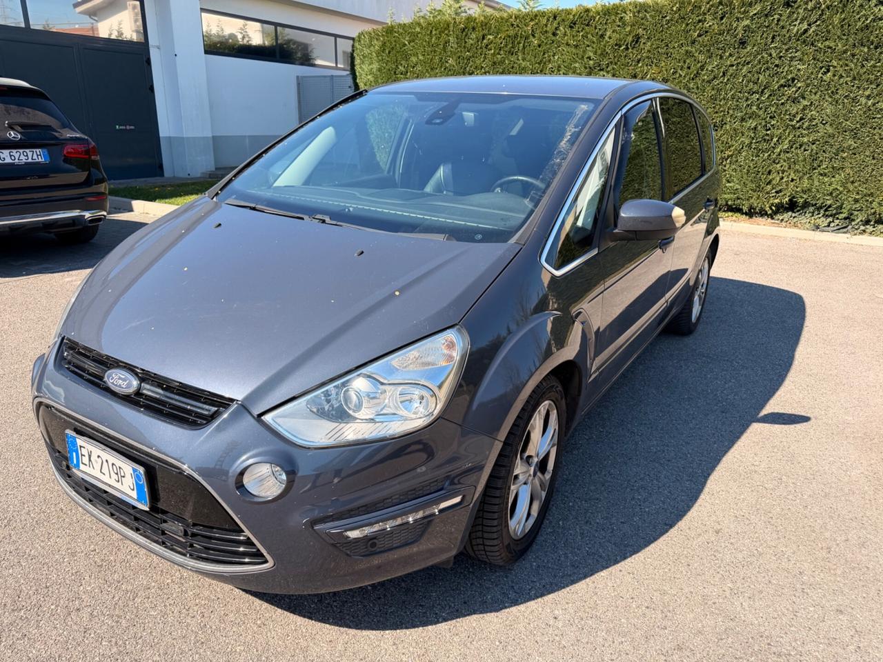 Ford S-Max 2.0 TDCi 163CV Titanium export