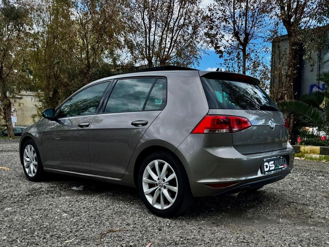 VOLKSWAGEN GOLF 2.0 TDI 150 CV 5P. HIGHLINE TETTO APRIBILE