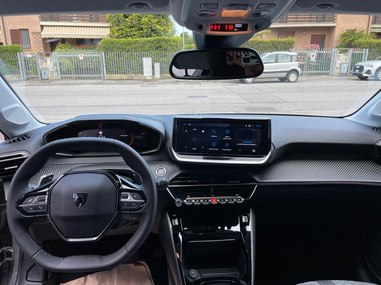 Peugeot 208 1.2 hybrid Allure 100cv e-dcs 6