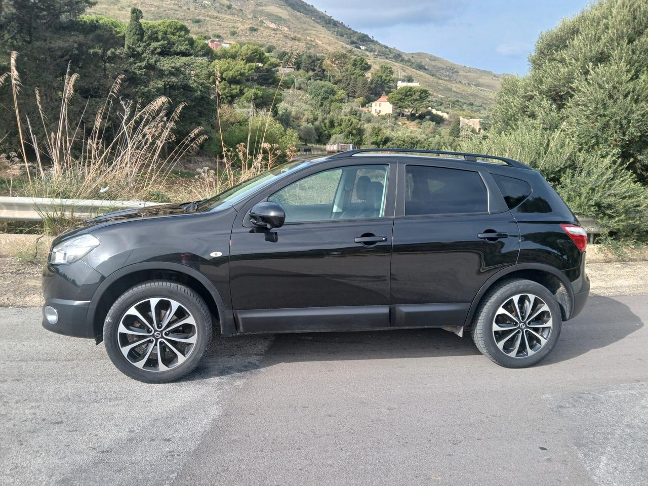 Nissan Qashqai 1.5 Diesel 360