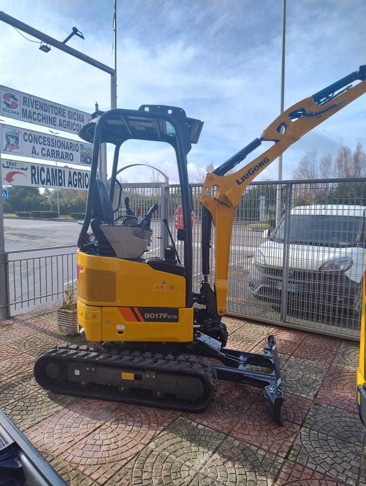 Escavatore Nuovo LiuGong 9017F (18 Quintali)