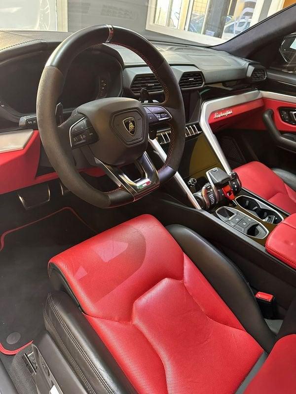 Lamborghini Urus 4.0