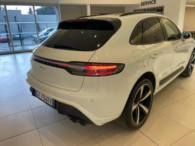 PORSCHE Macan 2.0