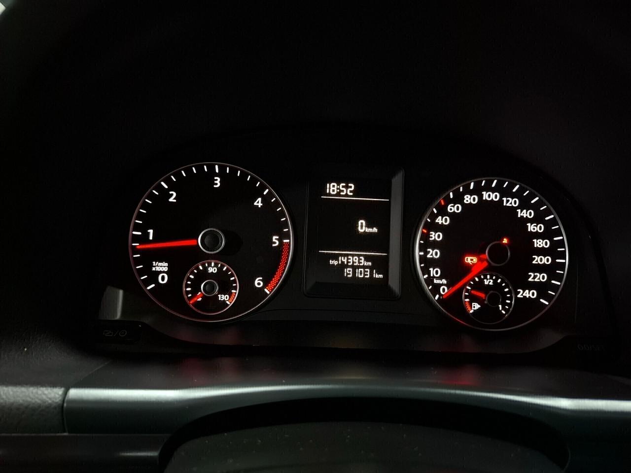 Volkswagen Touran 1.6 TDI 7 Posti NEOPATENTATI