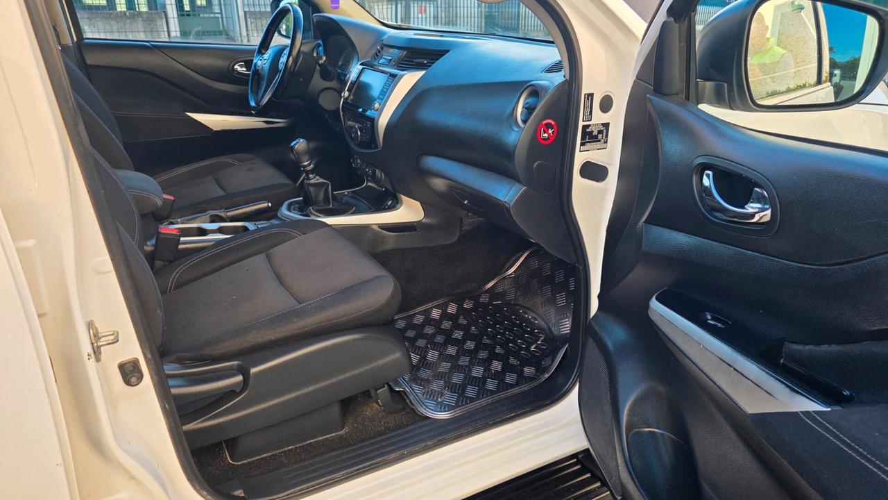 Nissan Navara 2.3 autocarro garanzia fatturabile