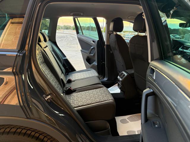 VOLKSWAGEN Tiguan 2.0 TDI 150 CV SCR DSG Life
