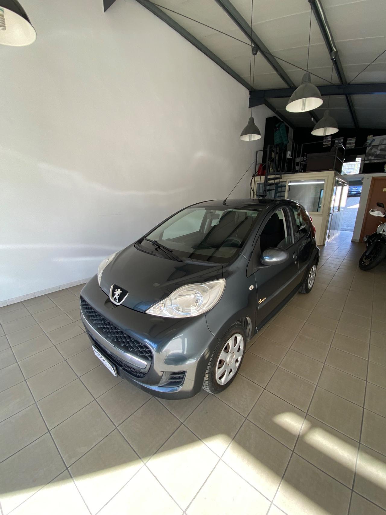 Peugeot 107 1.0 68CV 5p. Sweet Years