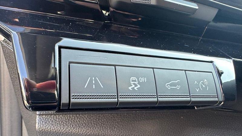 Renault Austral 1.2 E-Tech full hybrid 200cv Iconic Esprit