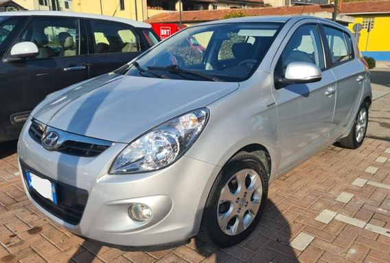 HYUNDAI i20 1.4 CRDi 5p. Sound Edition