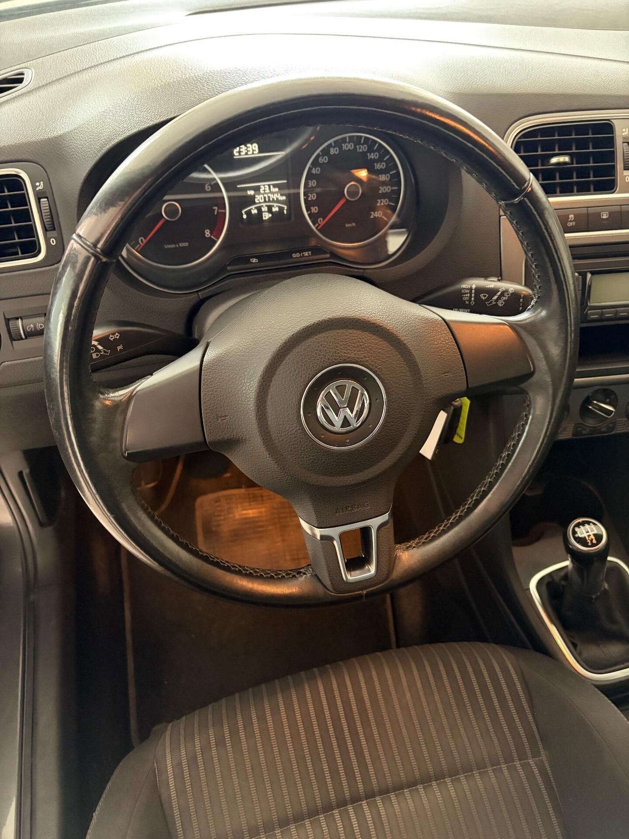 VOLKSWAGEN POLO 1.4 5 PORTE HIGHLINE