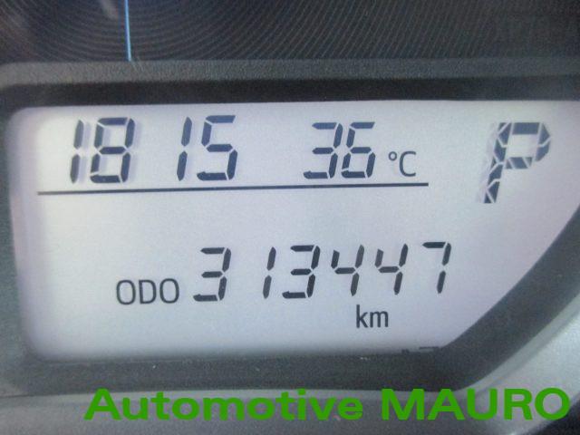 TOYOTA Yaris 1.5 Hybrid 5 porte Lounge - NEOPATENTATI
