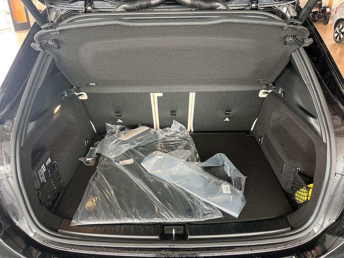 Mercedes-Benz GLA 200 d automatic