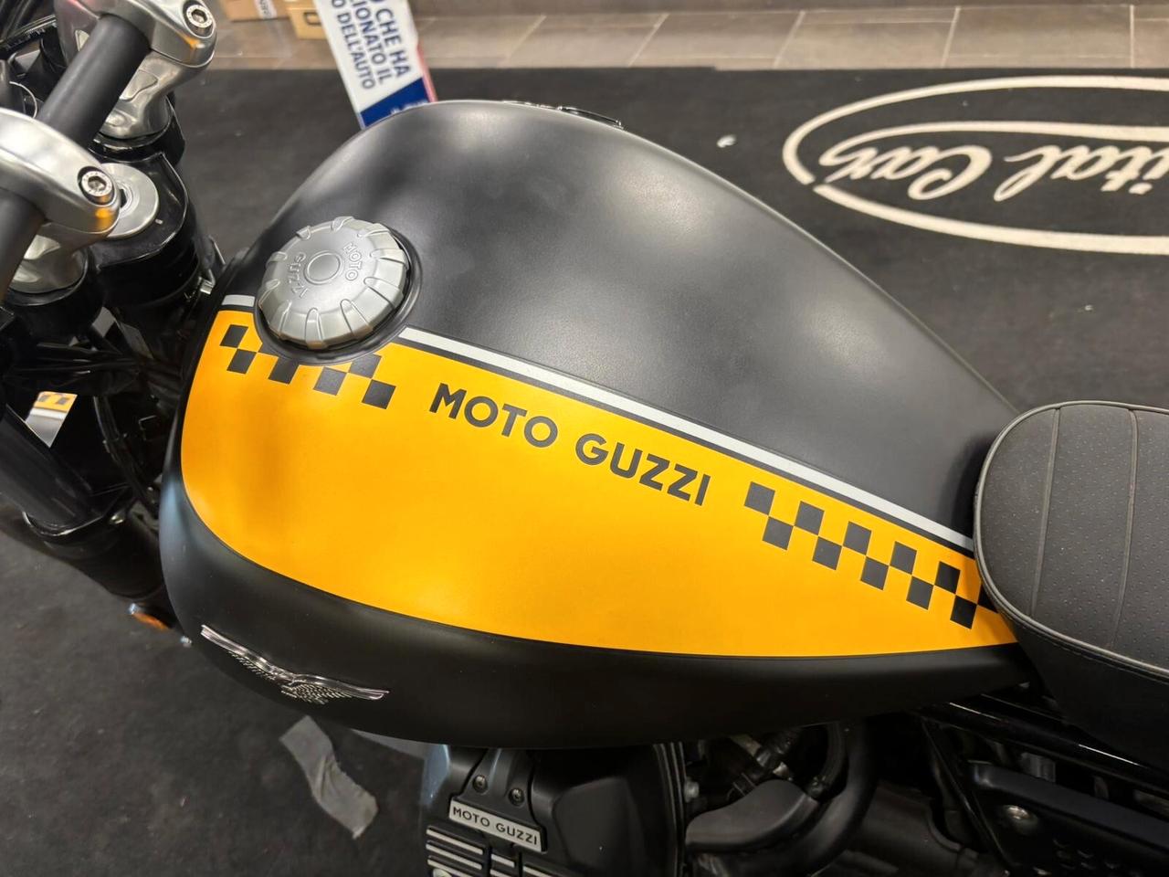 Moto Guzzi V9 BOBBER
