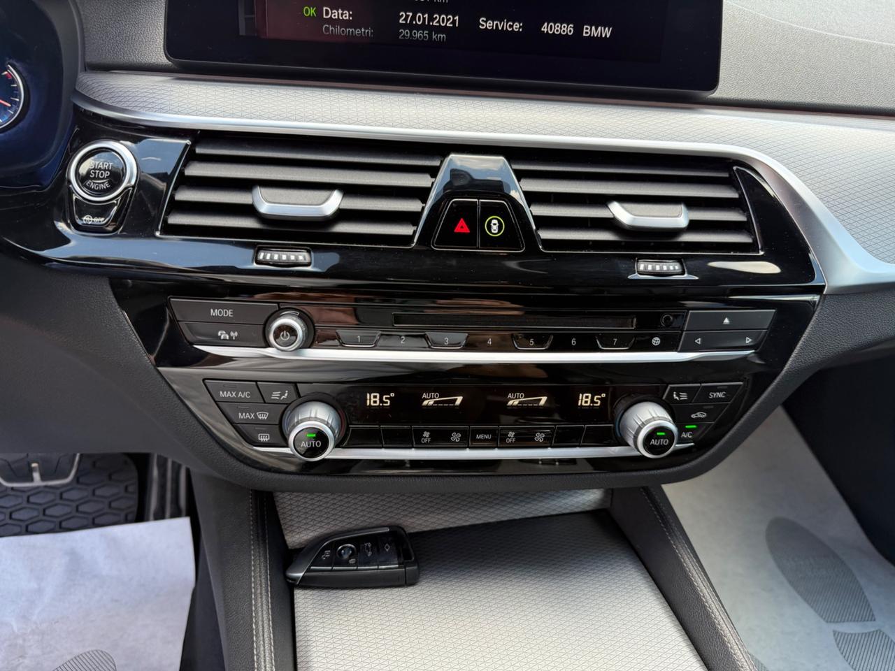 Bmw 520d aut. Touring Msport,CERCHI 19 ,IVA ESPOSTA