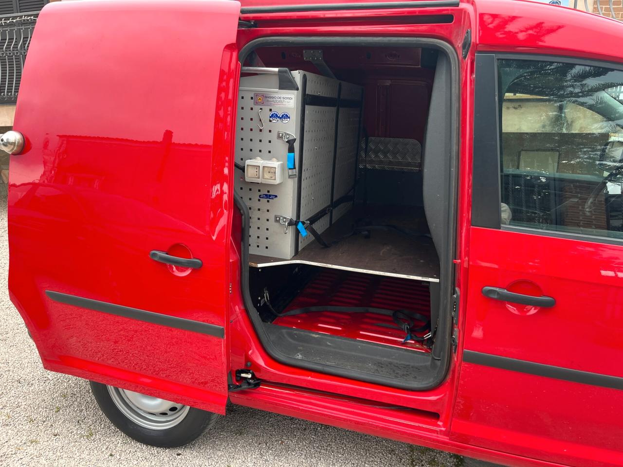 Volkswagen Caddy 2.0 4MOTION 110cv 2015 (4x4)