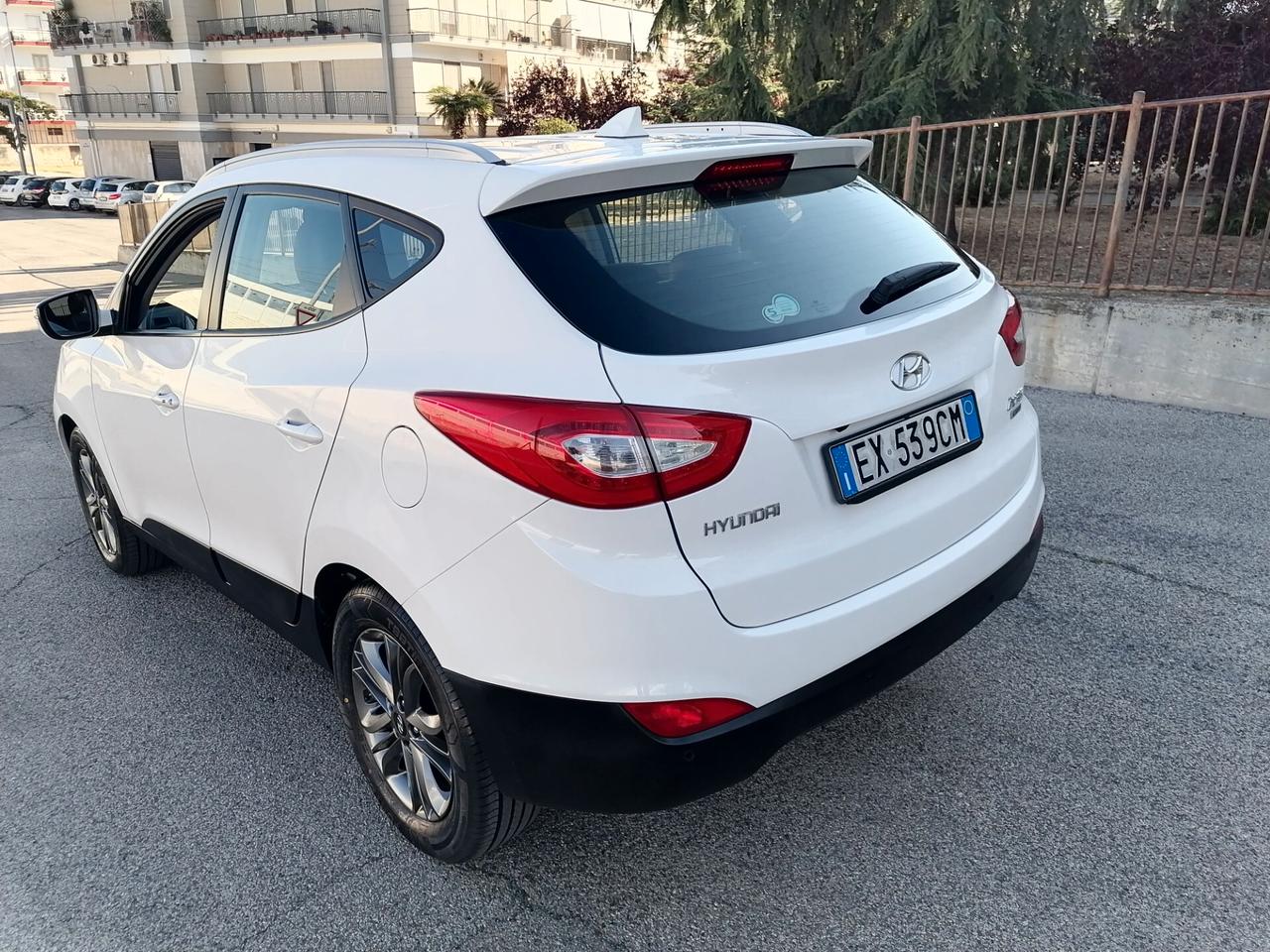Hyundai iX35 1.7 CRDi 2WD Xpossible 2014
