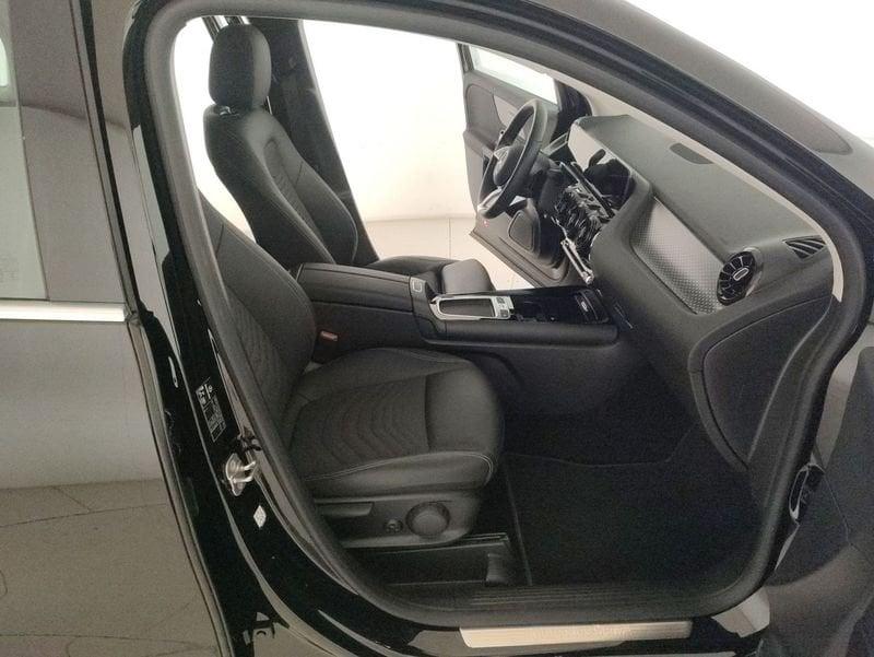 Mercedes-Benz GLA 180 d Advanced auto
