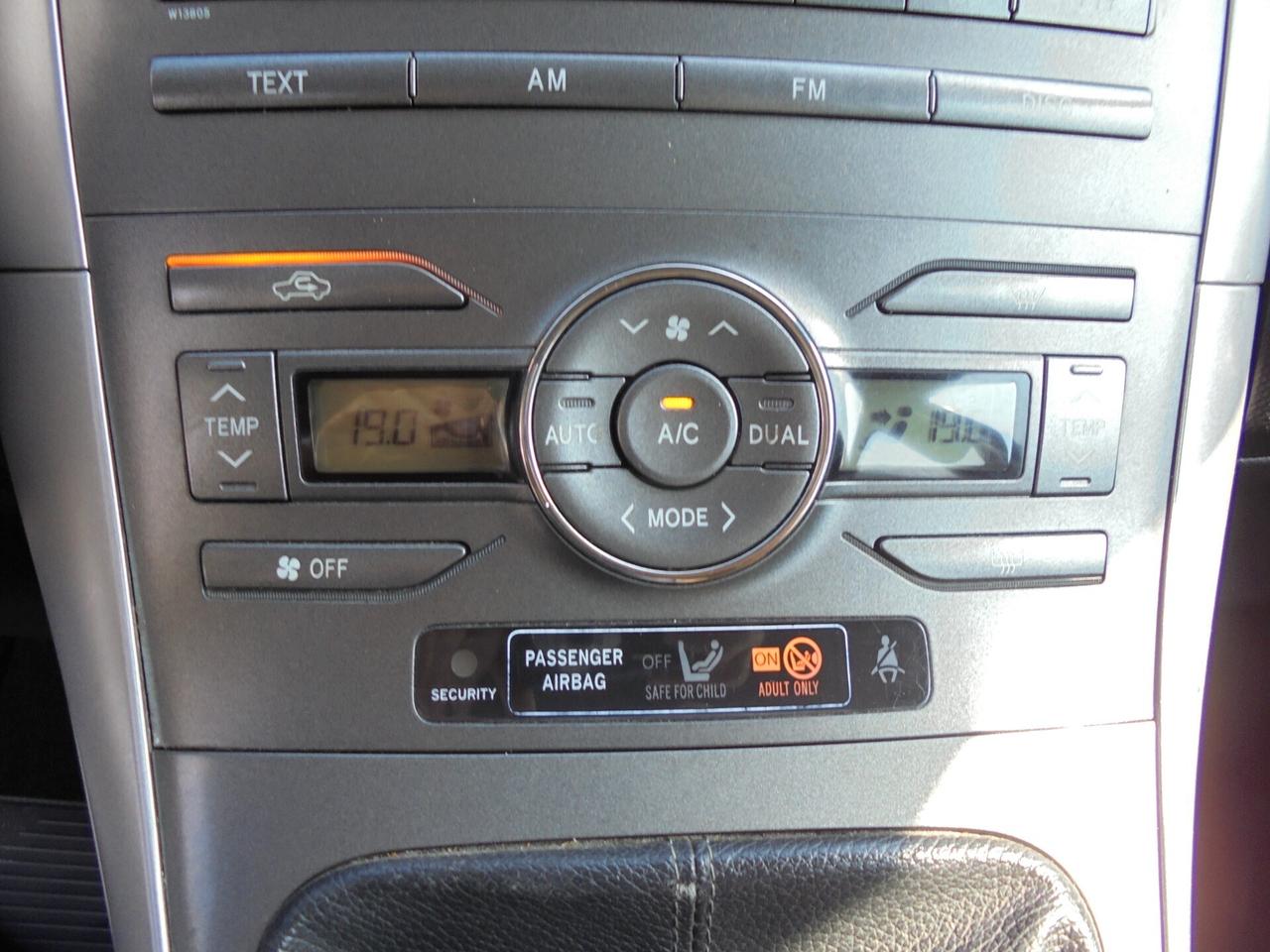 Toyota Auris 1.4 D-4D 5 porte Sol