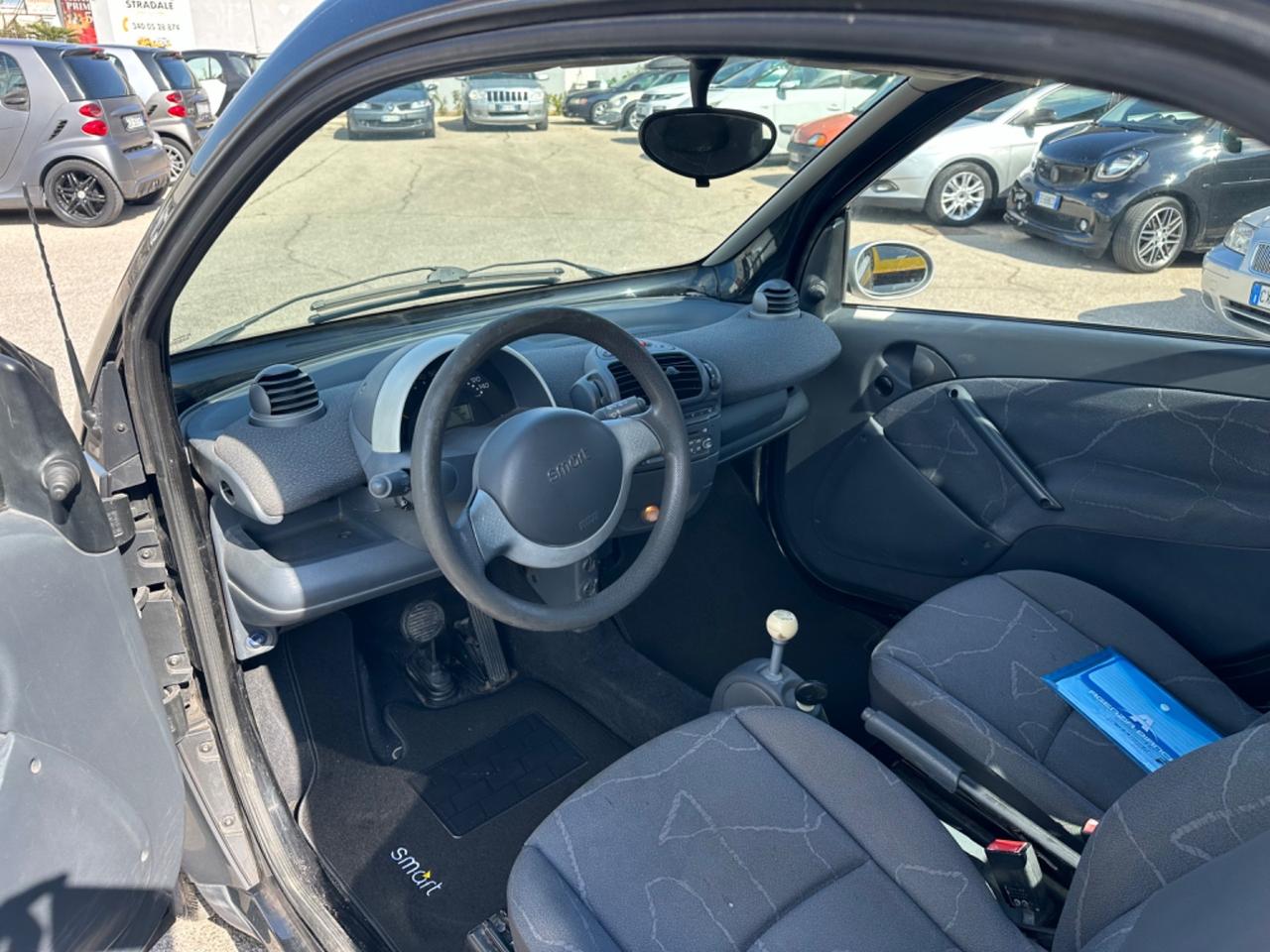 Smart 700 city-coupé pure (37 kW)