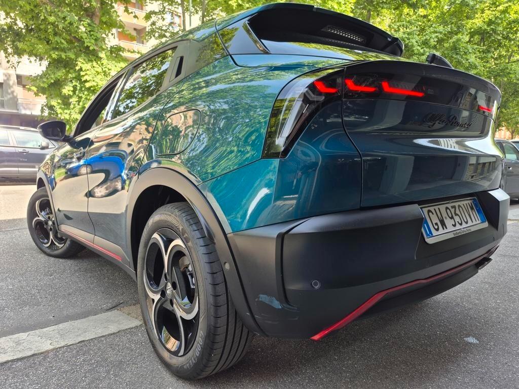 Alfa Romeo Junior 1.2 136 CV Hybrid eDCT6 Speciale