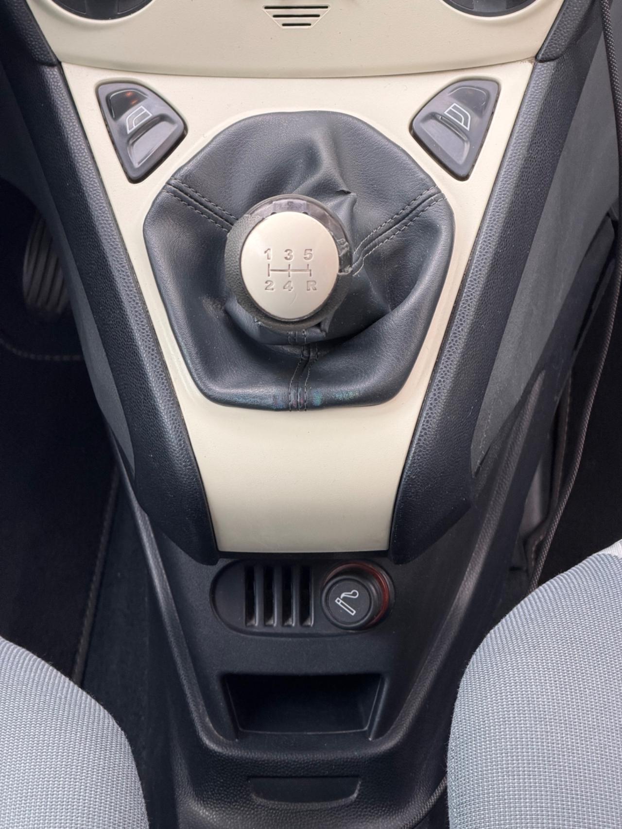 Ford Ka+ 1.2 8V 69CV- Cinghia sostituita-Neopatentati-Garanzia