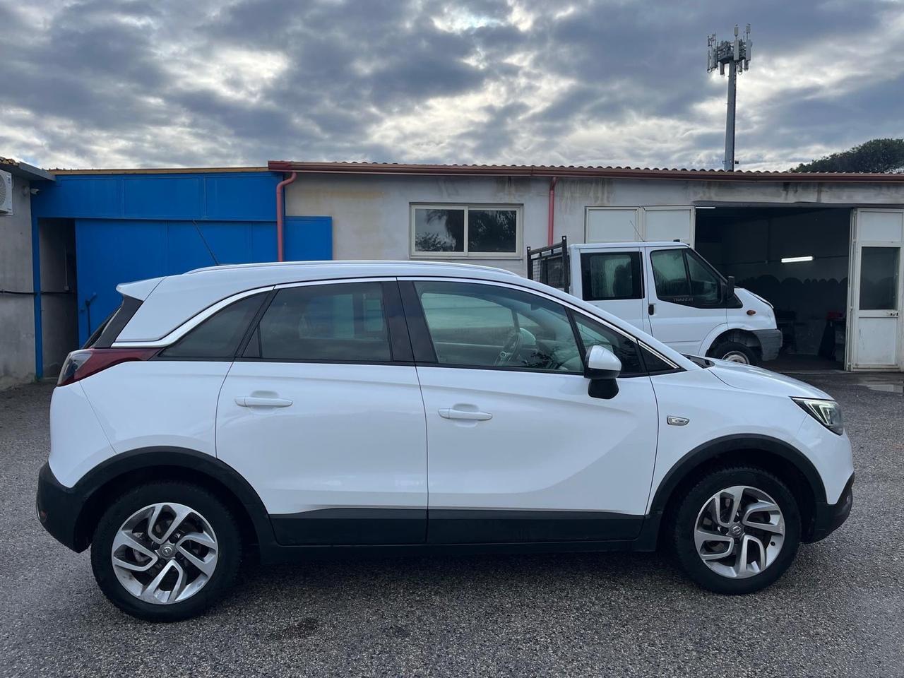 Opel crossland 1.2/110 cv - km 60000-2018