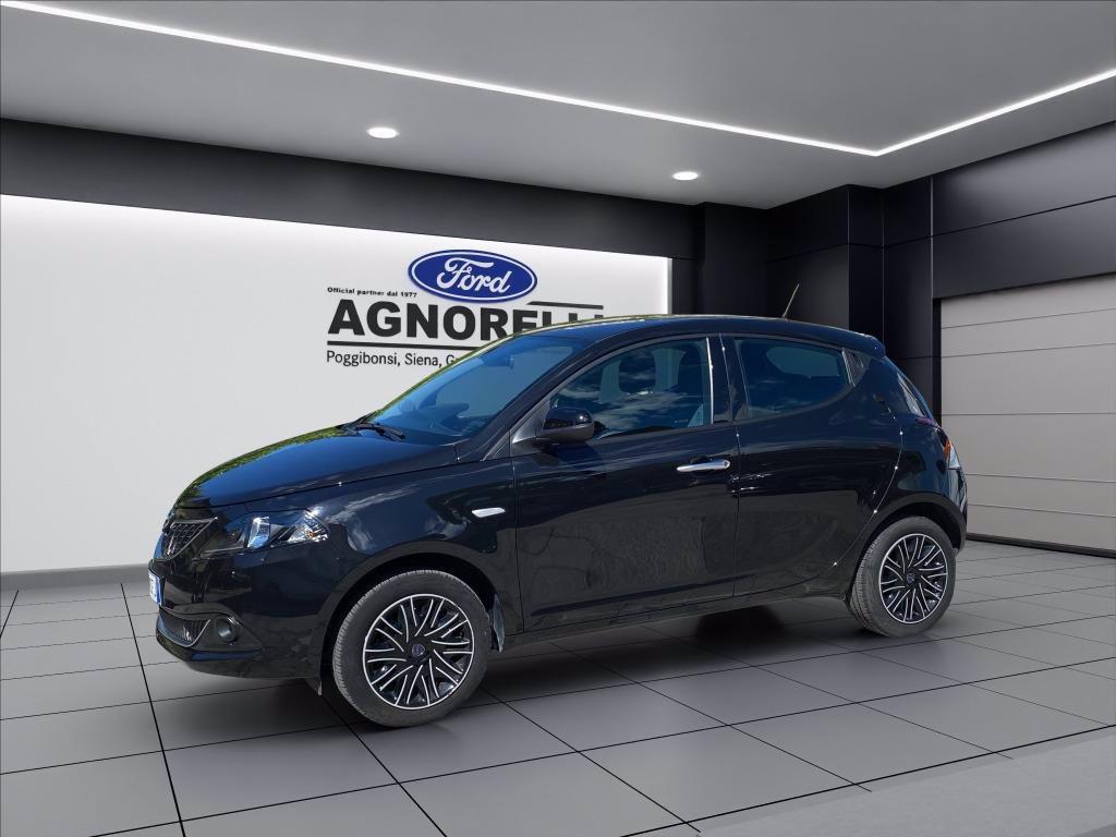 LANCIA Ypsilon 1.0 firefly hybrid Gold s&s 70cv 5p.ti del 2023