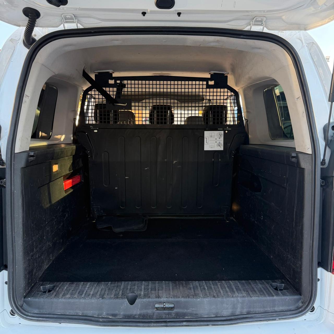 FIAT DOBLO' MAXI 1.5 AUTOCARRO 5 POSTI
