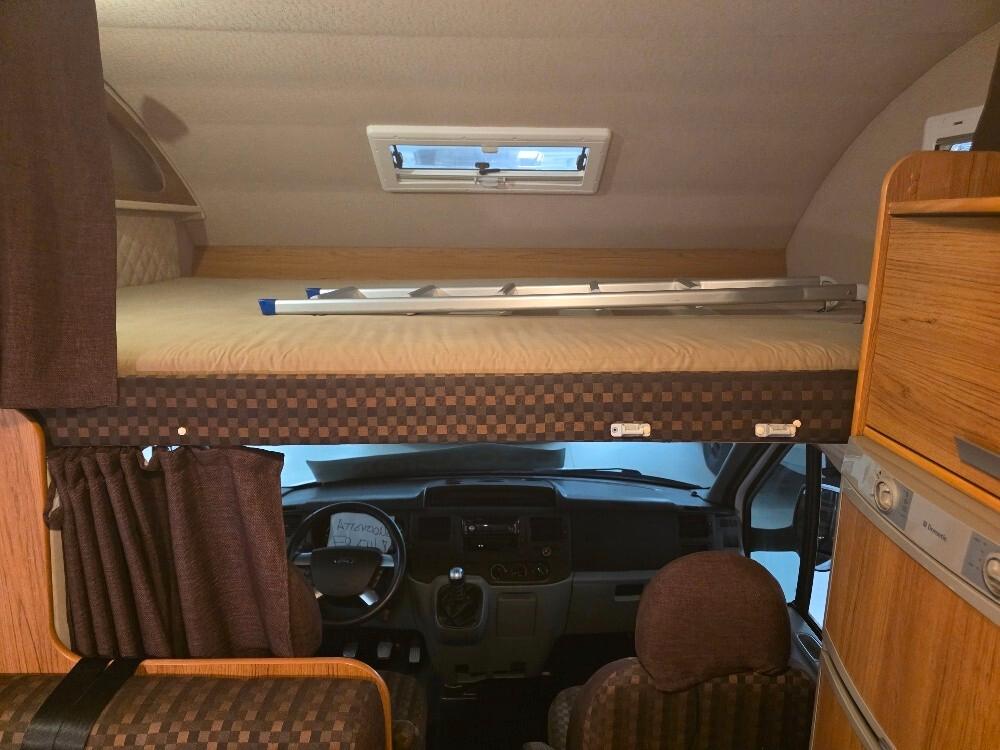 CAMPER RIMOR SUPERBRIG 677