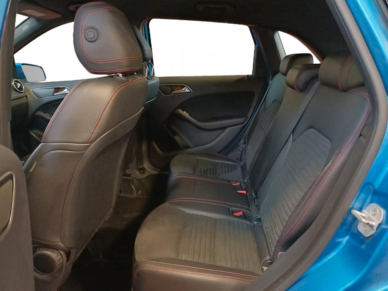 Mercedes-benz B 180 d Automatic Sport | da €162,52 al mese
