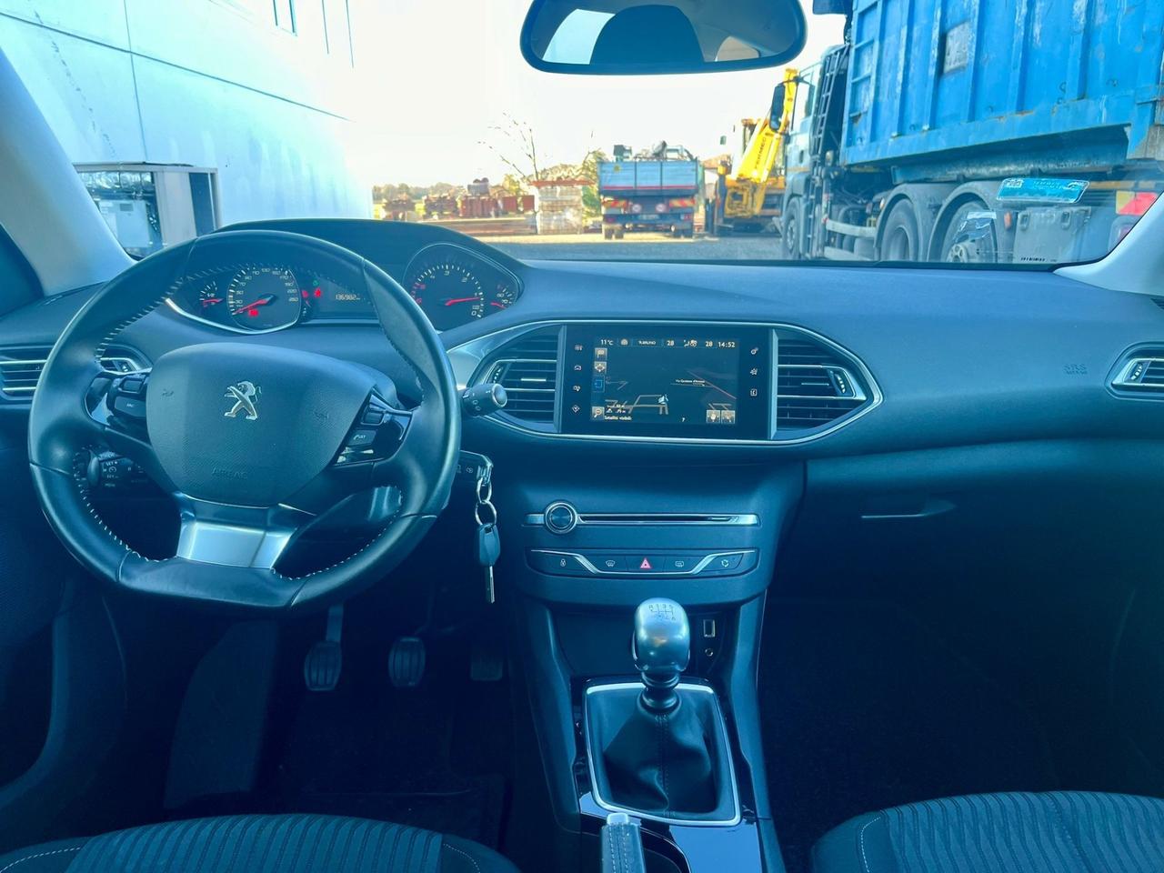 Peugeot 308 BlueHDi 150cv 2015 139.000km euro6 per neopatentati
