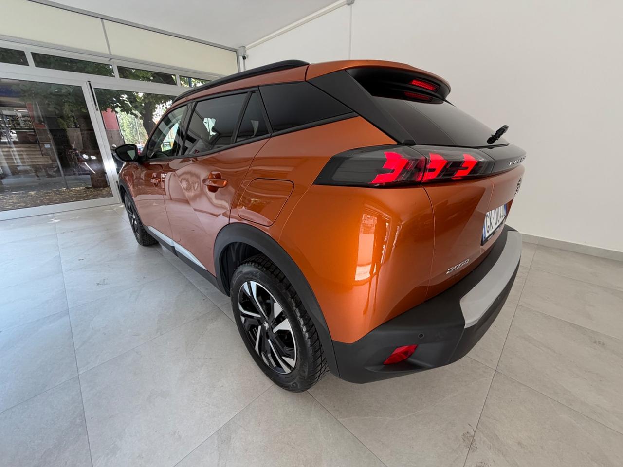 Peugeot 2008 BlueHDi 110 S&S Allure Pack EAT8 2022 IVA ESPOSTA