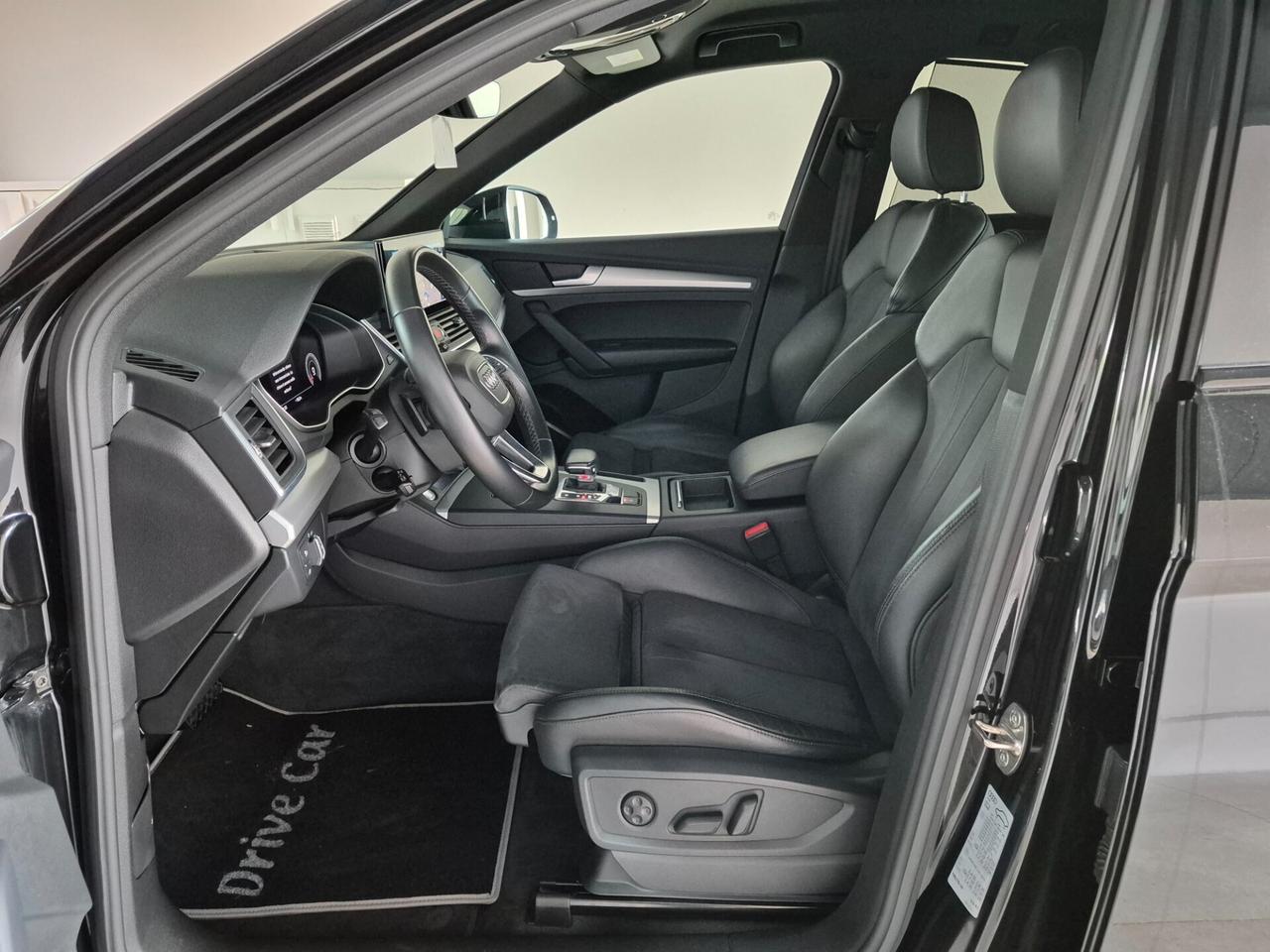 Audi Q5 SPB 2.0 TDI/MHEV ADVANCED QUATTRO S-TRONIC NAVI MMI C. SPORT 19" APPLE CAR PLAY/ANDROID AUTO ACC RETROCAM. SED. RISC.