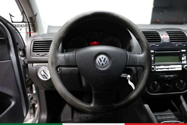 Volkswagen Golf 1.6 fsi Sportline 5p