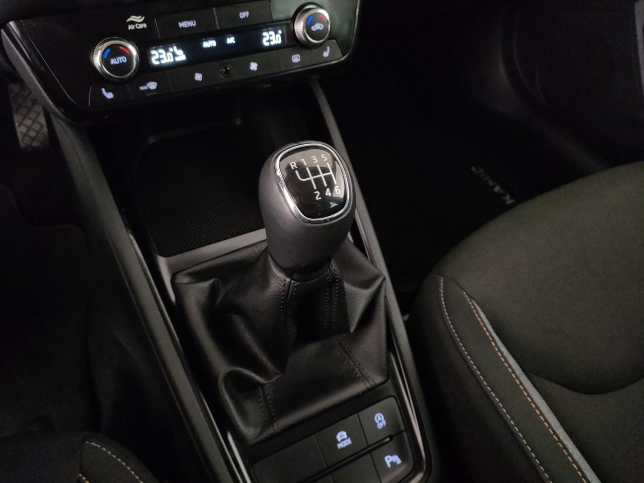 SKODA Kamiq 1.0 tsi Black Dots 115cv