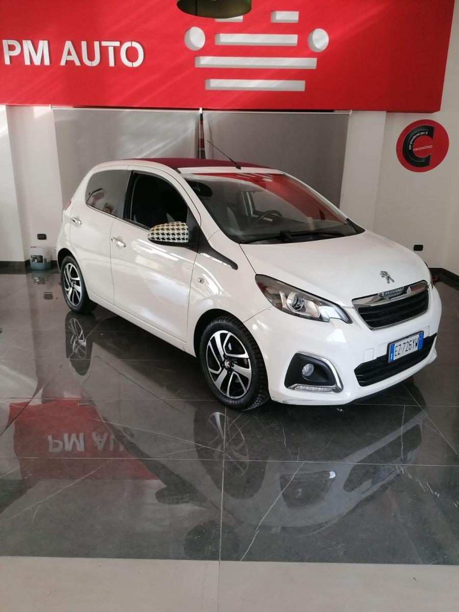 PEUGEOT - 108 - PureTech 82 5p. Allure TOP!