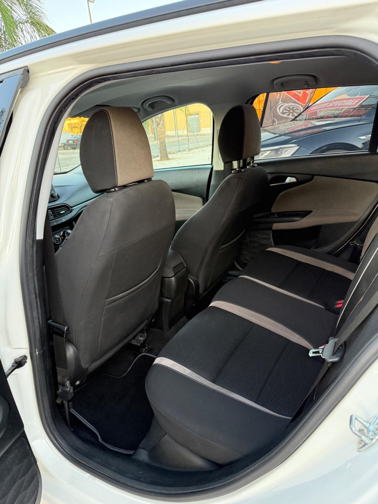 Fiat Tipo 1.6 Mjt S&S SW S-Design