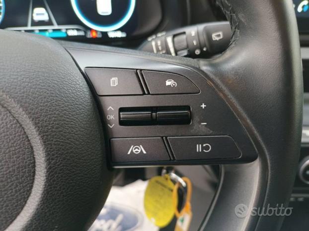 Hyundai i20 100 cv Ibrida Connectline