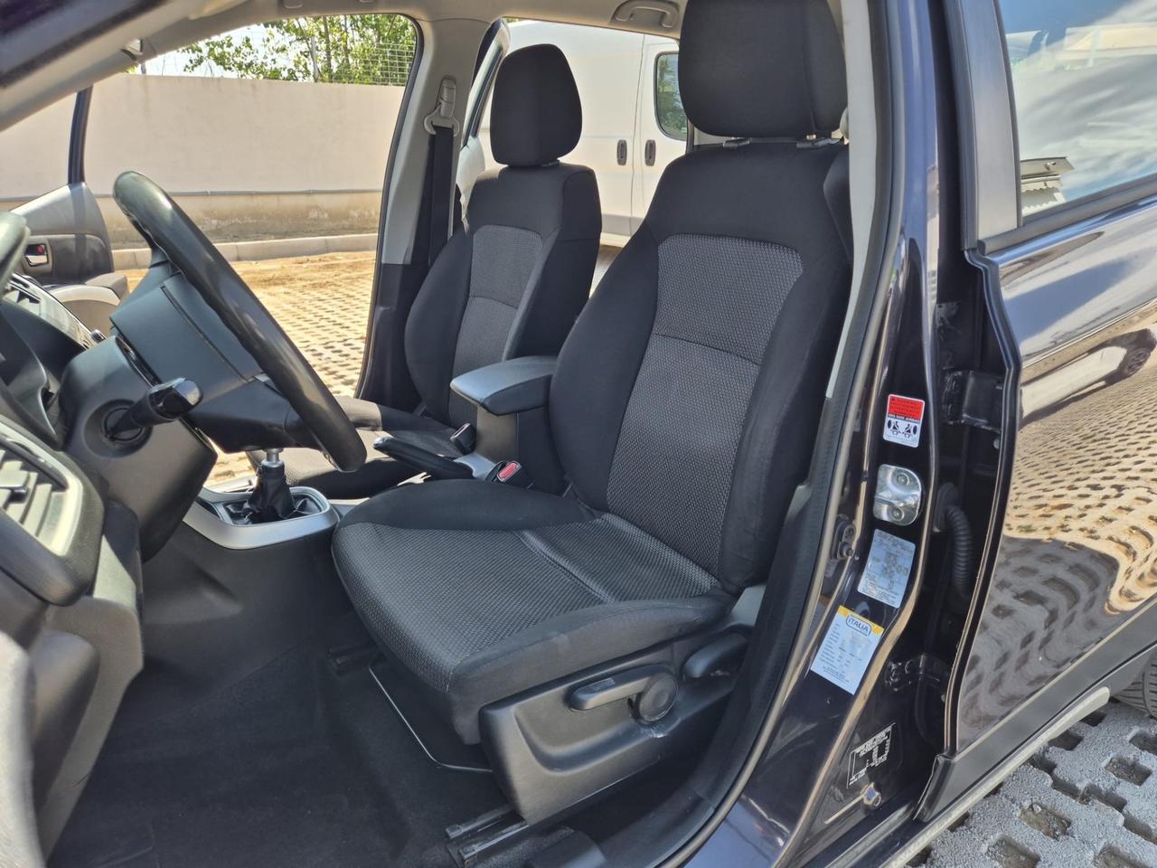 Suzuki S-Cross 1.6 DDiS Top