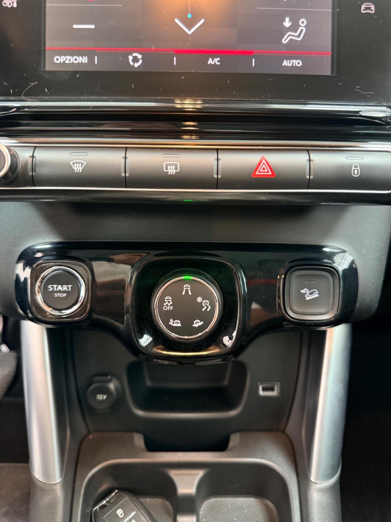 Citroen C3 Aircross 1.5 BlueHDi 100 cv Shine 04/2018 Neopatentati Euro 6B