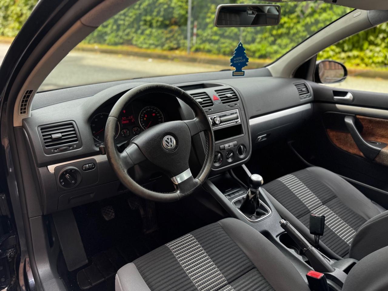 Volkswagen Golf 1.6 3p. Comfortline