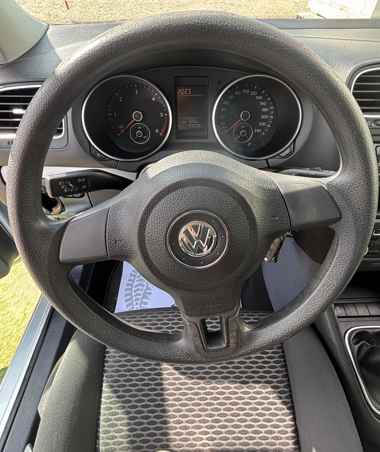 Volkswagen Golf 1.6 TDI DIESEL