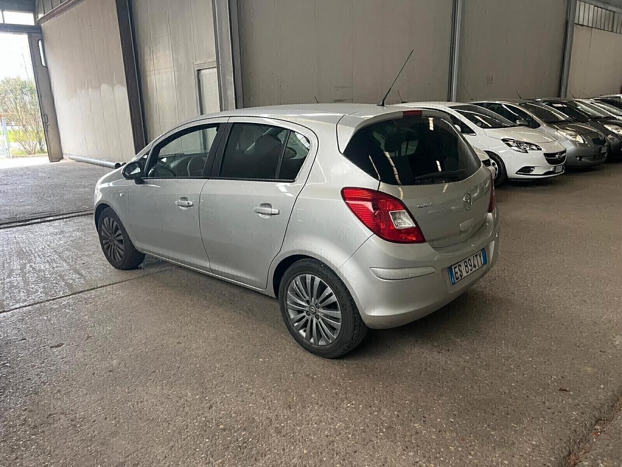 Opel Corsa 1.2 85CV 5 porte GPL-2013