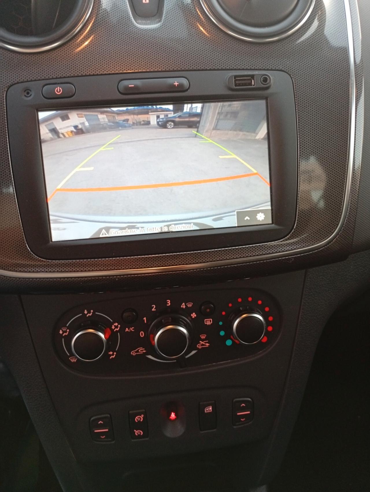 Dacia Sandero Streetway 1.0 TCe 100 CV ECO-G Comfort