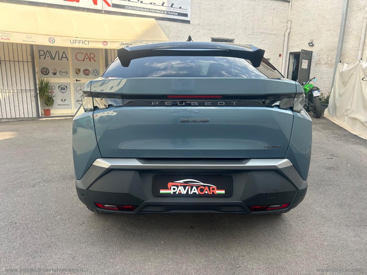 PEUGEOT 3008 Hybrid 145 e-DCS6 GT