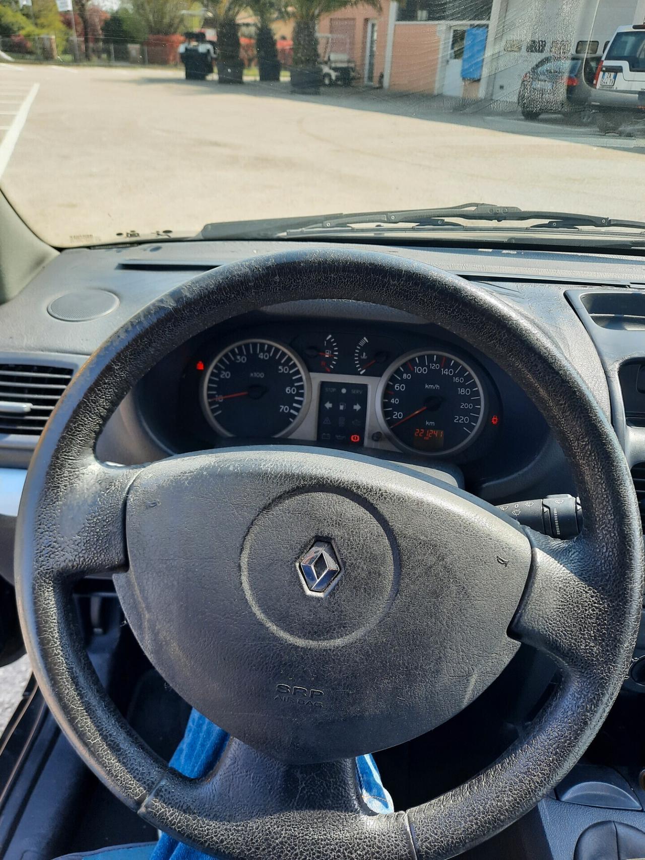 Renault Clio 1.5 dCi 65CV OK NEOPATENTATI