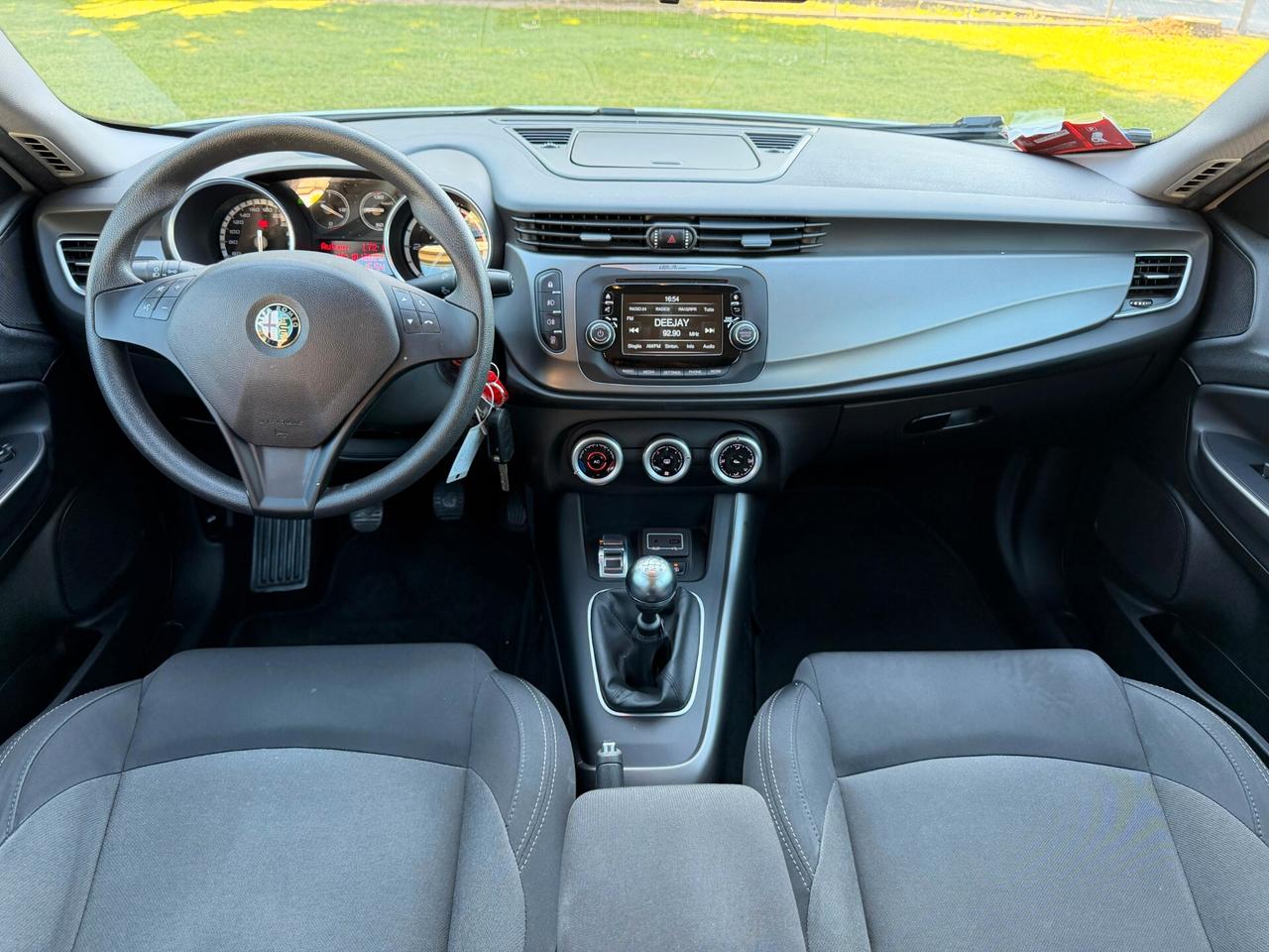 Alfa Romeo Giulietta 1.6 JTDm-2 120 CV Distinctive e6