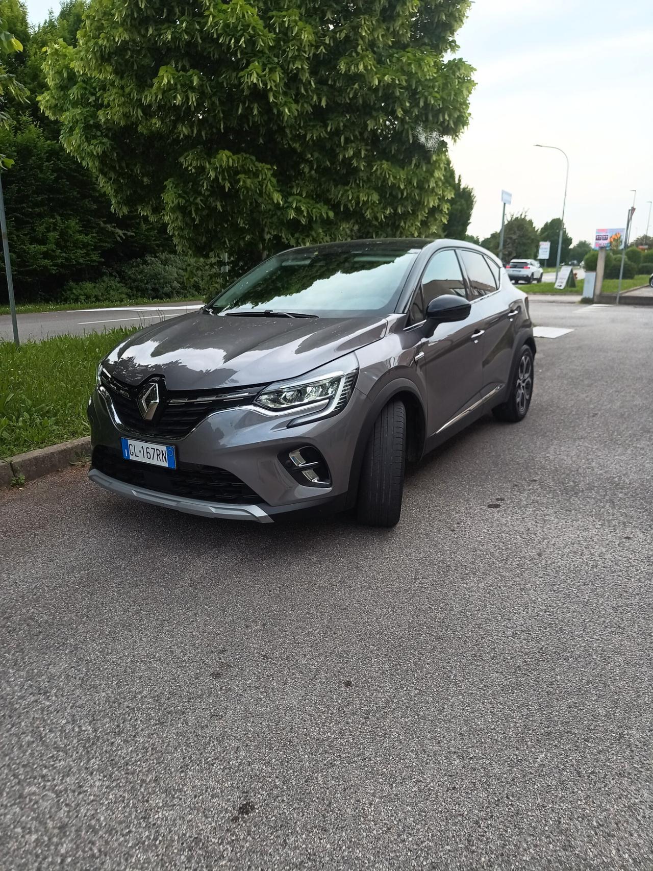Renault Captur Plug-in Hybrid E-Tech 160 CV Engineered