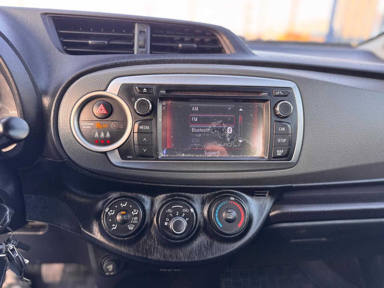 Toyota Yaris 1.4 D-4D 5 porte “NAVI”