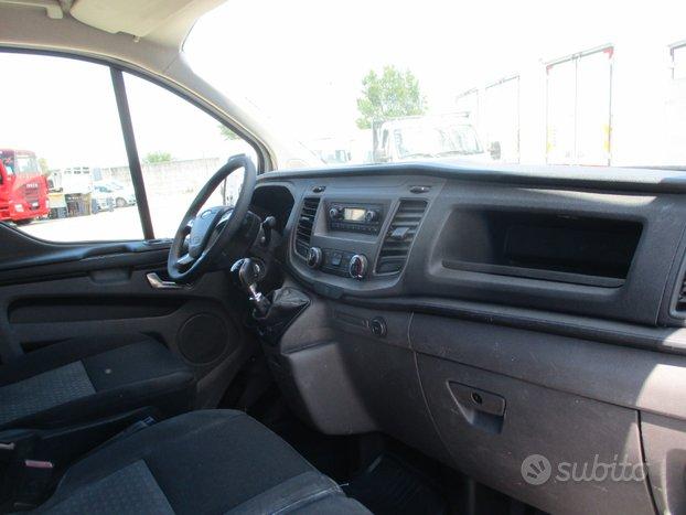 Ford Transit Custom 2.0 TDCI 130CV E6 6 POSTI AUTO